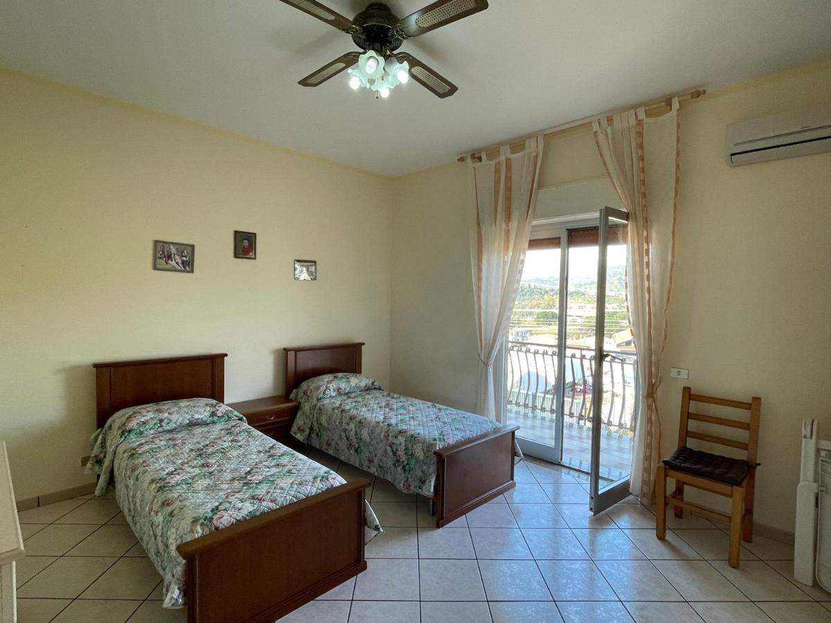 Pipa'S Suntrap Appartement Taormina Buitenkant foto